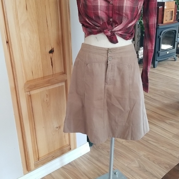 Bass Dresses & Skirts - Bass 100% Cotton A Line Skirt. Womens Size 6 Khaki Color
